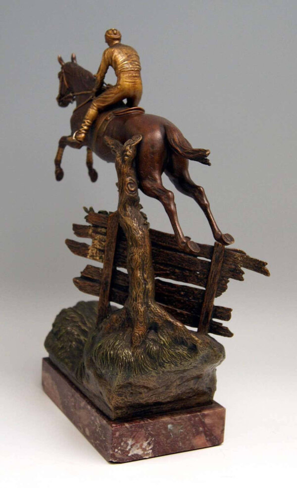 Bergmann Bronze, Jockey Reiter auf springenden Pferd