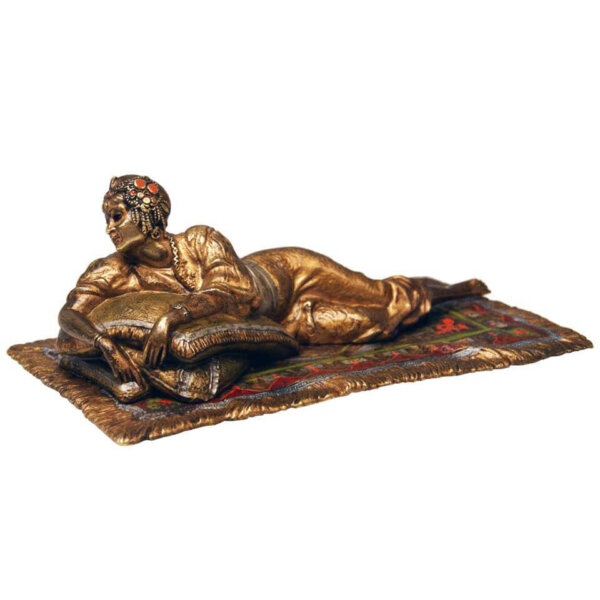 Franz Bergmann Bronze, Orientalin auf Teppich